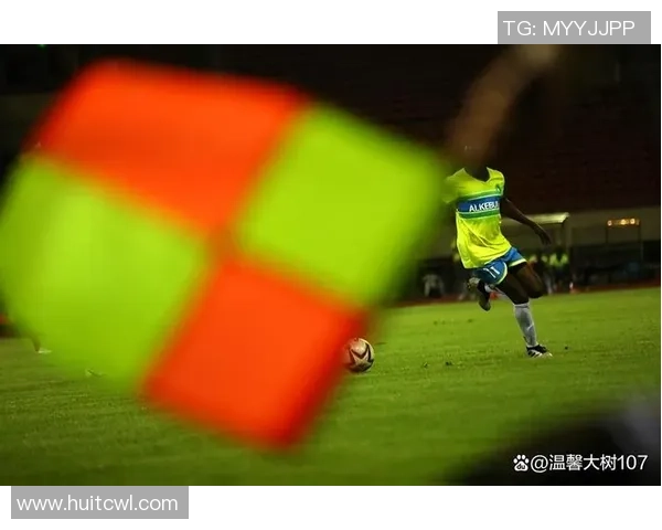 足球明星与中国文化的奇妙碰撞：一场艺术与运动的视觉盛宴